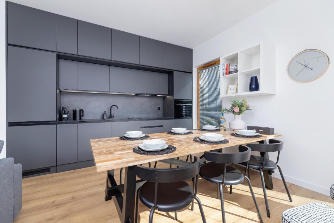 Luxurious Apartment Rakowicka Krakow By Renters Prestige Buitenkant foto