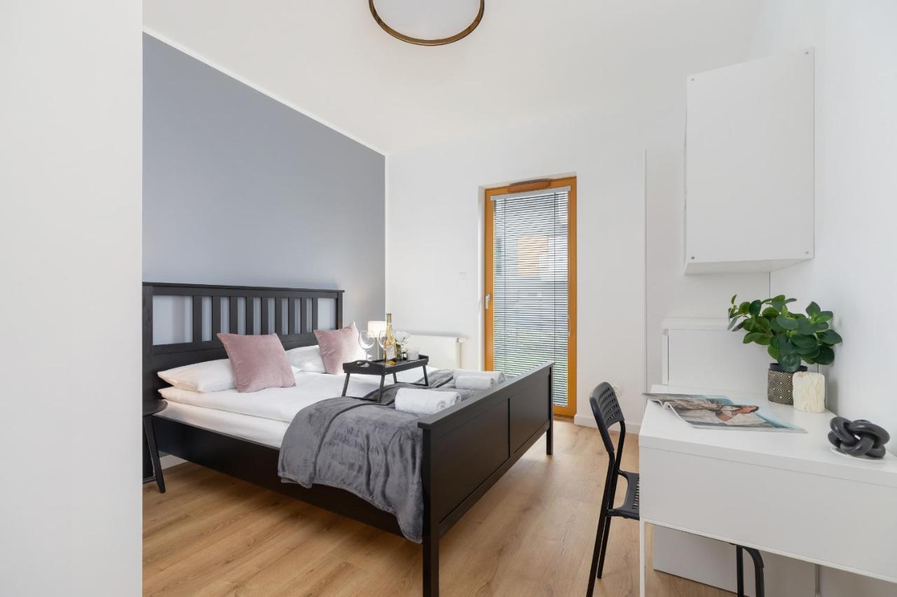 Luxurious Apartment Rakowicka Krakow By Renters Prestige Buitenkant foto