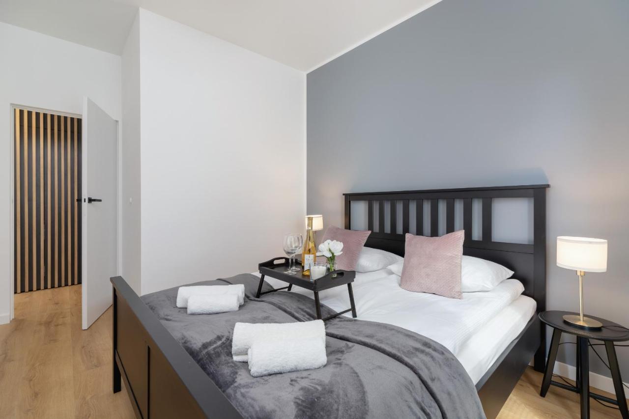 Luxurious Apartment Rakowicka Krakow By Renters Prestige Buitenkant foto